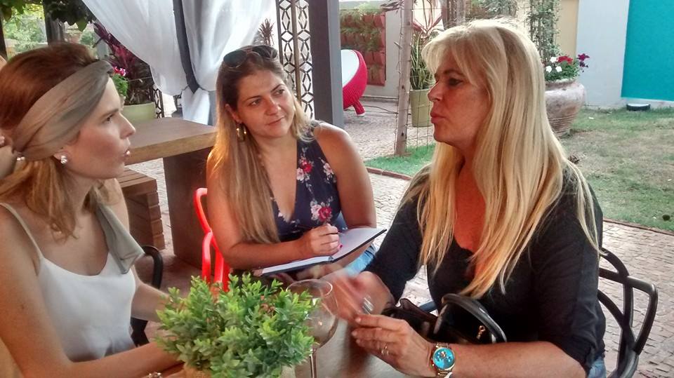 Reunião com imprensa Casa Cor Campinas 2014 com arquiteta Bya Barros.